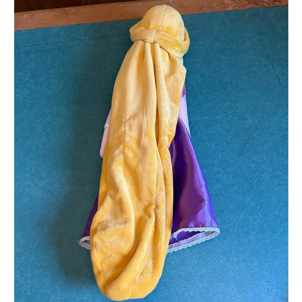 Vintage/Y2K Disney Store Rapunzel Plush Doll